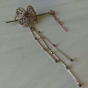 Hair accessories
